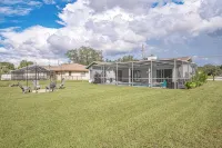 Weeki Wachee Pod - 4-Star