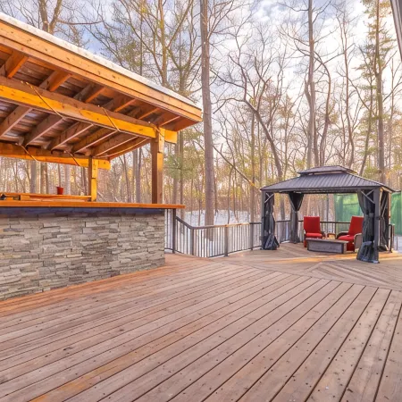 Sandalwood Cottage | Hot Tub | Walk to Beach | Firepit | Grand Bend & the Pinery