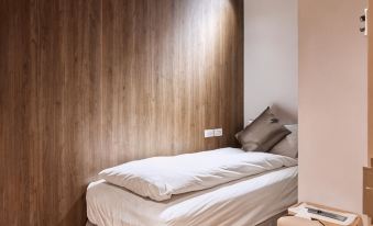 Twin Star Inn