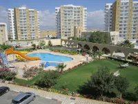 Alexius Pool Apartments Hotele w: 