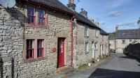 Cosy Cottage in the Beautiful Derbyshire Dales, Peak District - 3-Star