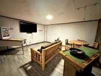 The Hideaway Oliver Springs, Only Min from Windrock Park - 3-Star