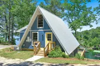 Smith Lake Cabin-Cave, Dock,