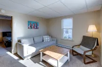 Hershey Smores, Apt #2Renovated 1 Bedroom Apt, Full Kitchen and Pull Out Sofa