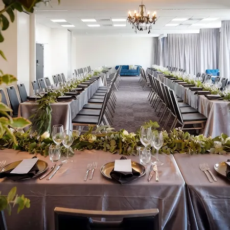 Mantra Albury Hotel