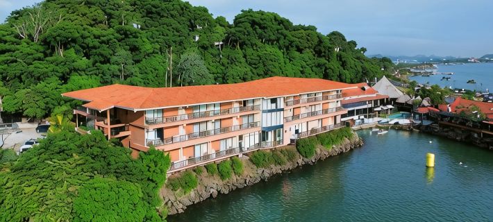 The Beach House Hotels in Panama District