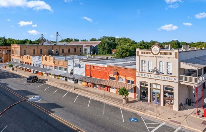The McKinley on Elgin's Historic Main Street