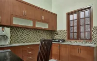 Pondok Heras Suite - Hostales