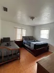 Charming 2-bedroom cottage in enjoyable Pinellas Park with AC, WiFi, and more
