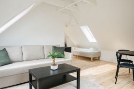 S54 - Private Rooms in the City Center