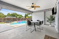 Luxury Escape - Pool, Hot Tub, Arcade, Games, BBQ & Outdoor Lounge! - Kolam Renang Peribadi