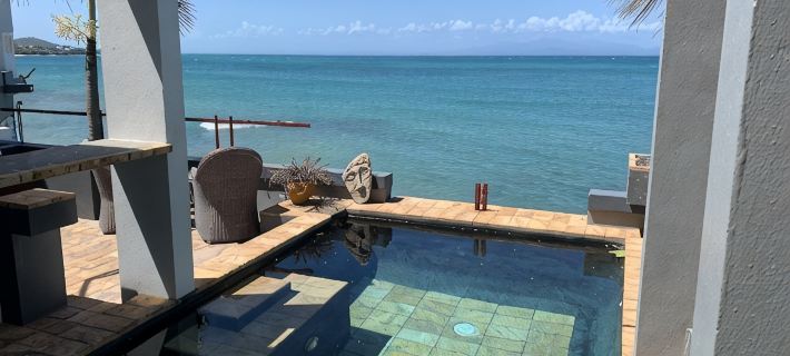 Stunning waterfront, art deco family compound cascading to the water’s edge Ξενοδοχεία στην πόλη Vieques