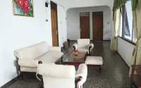 Tunjung Nyaho Guest House ( Tng )