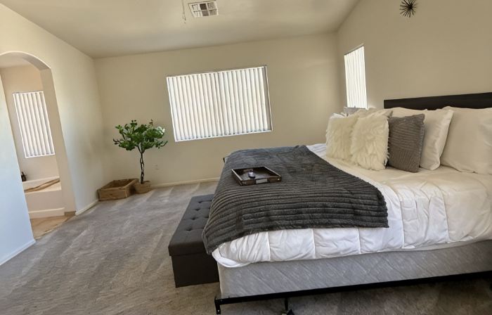 Spacious Stargazing Sleeps 8-10 Secret Gem 4Br, HotTub, Treadmill, Keyless Entry