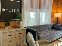 Glamorous cottage-glamping at Sebago Lake Hotels in Sebago