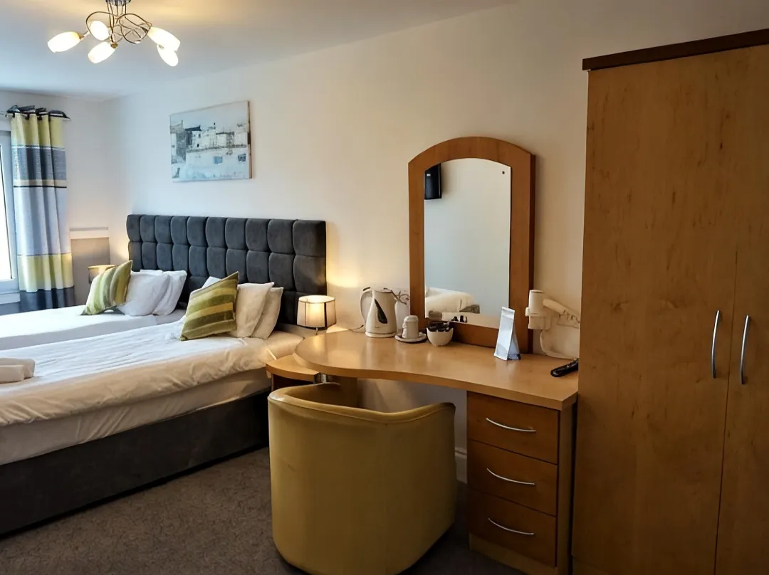 The Angel Hotel - Cardigan