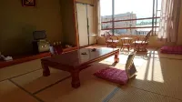 Nakanosawa Onsen Ryokan Shirokiya - 2-Star
