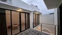 Villa Nora 2 With Private Pool at Batu Malang - 3-Star