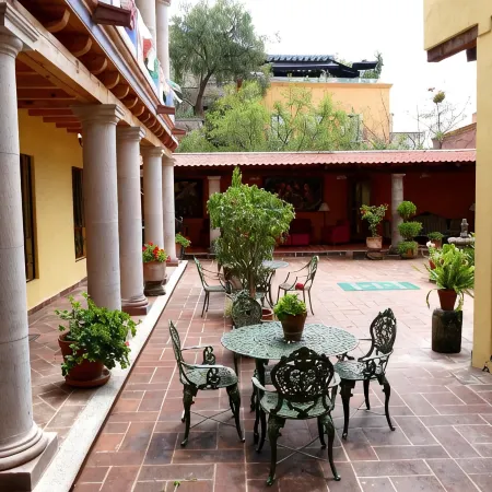 El Meson de Los Poetas