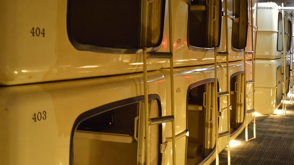 Atsugi Capsule Hotel