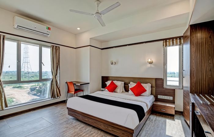 The Grand Imperial Hotel