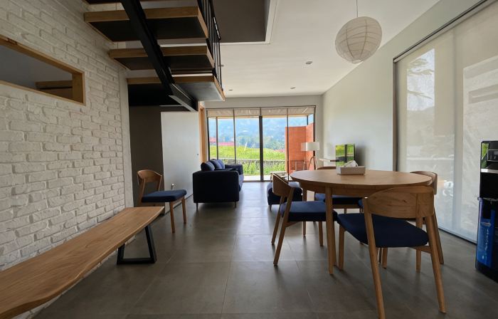 Lenirra Villa & Resto
