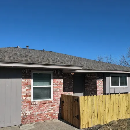 Stylish Cozy 2-bedroom Duplex  in enjoyable Stafford with WiFi, AC, Smart TVs