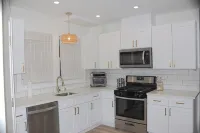 Renovated 3Br Family Friendly Apartment Private Parking Walk to Train NYC - 3-Star