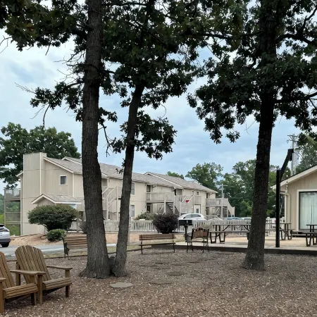 Lake of the Ozarks Get-Away! Experience the Ozarks! the Heart of Osage Beach!!