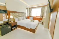 The Monaco Hotel Taytay - Gym