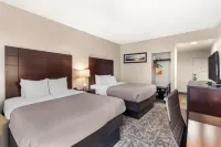Quality Inn & Suites NJ State Capital Area - Pools