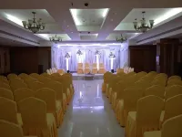Pattom Royal Hotel - 3-Star