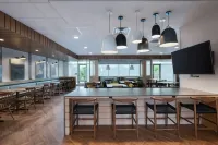 Fairfield Inn & Suites Austin Georgetown - breakfast