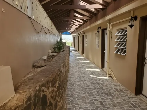 Sunset Gardens Guesthouse - 2 stelle