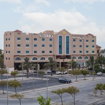 Warwick Al Jubail Hotel