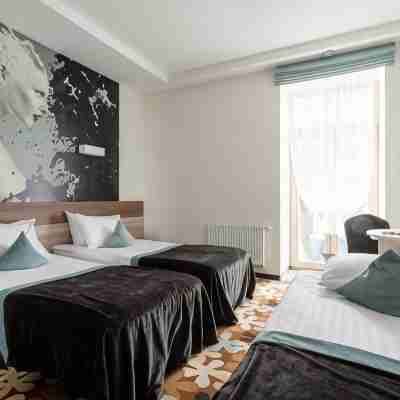 Algiro Hotel Rooms