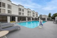Spark by Hilton Florence North I-95, Sc - Uima-altaat