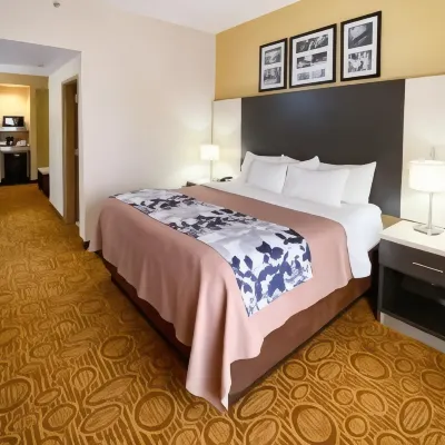 Sleep Inn & Suites Springdale West Hotels near ALDI