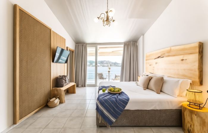 Casa Blue Marine, Philian Collection
