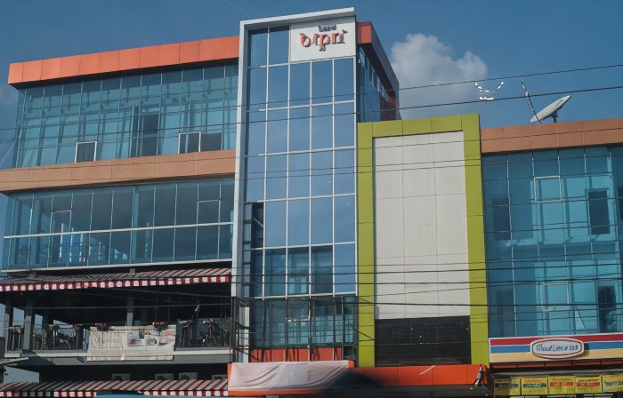 Dnk Home Alauddin Plaza