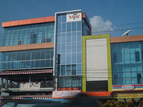 Dnk Home Alauddin Plaza