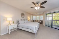 Spacious 5,000+ sq ft house, Close to PDX Airport