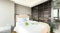 Urban Industrial Touch 1BR Apartment at The Smith Alam Sutera By Travelio - 4 étoiles