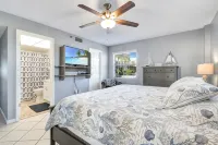 August Rates Lowered! Beach Lounges and Umbrella Service Included! - de playa