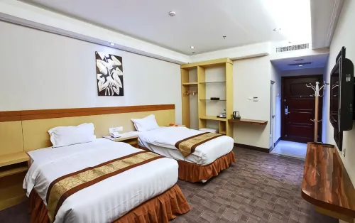 Grand Puncak Lestari Hotel - parking