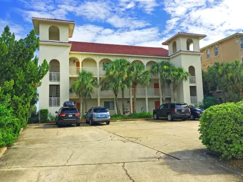 Last Minute Opening July 18-25 Private Beach-Top Rated Location- Gulf Front - Boutique