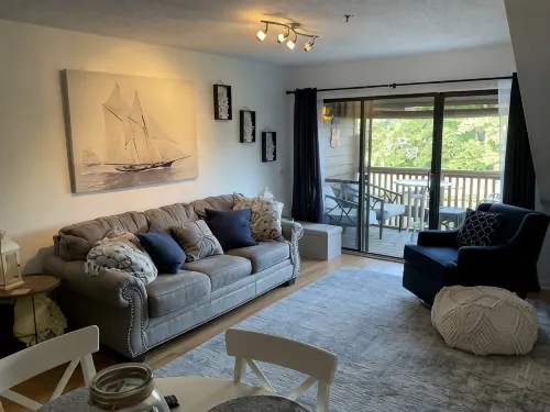 Beautiful 2 BedroomVilla in Kingston Resort - فلل