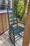 Tom & Jerri's Rustic Cabin located on the lake - Wifi