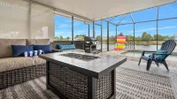 Waterfront Home - GameRoom / Saltwater Pool / Tropical Sunsets / Fish / Swim - 4-Star