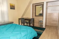 Exquisite Rogers Park 1bd/1bath Apt. Near Evanston - Condos